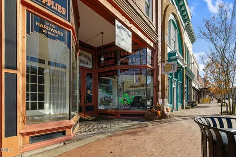 134 S Main Street Warrenton NC 27589