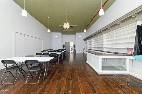 134 S Main Street Warrenton NC 27589