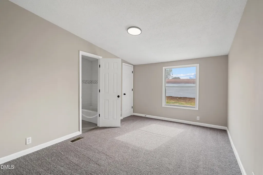 1064 Calico Farm Court Cleveland NC 27013