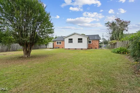 5505 Dodge Drive Fayetteville NC 28303