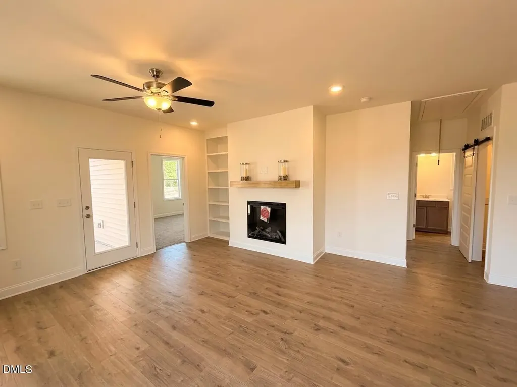 88 W Coulter Court Selma NC 27576