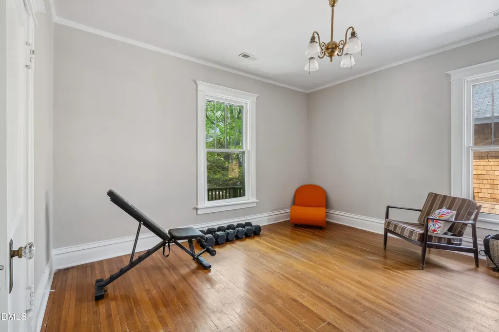 116 Hawthorne Road Raleigh NC 27605