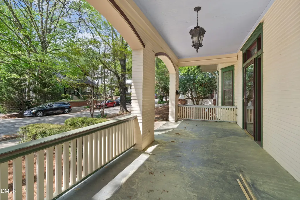 116 Hawthorne Road Raleigh NC 27605