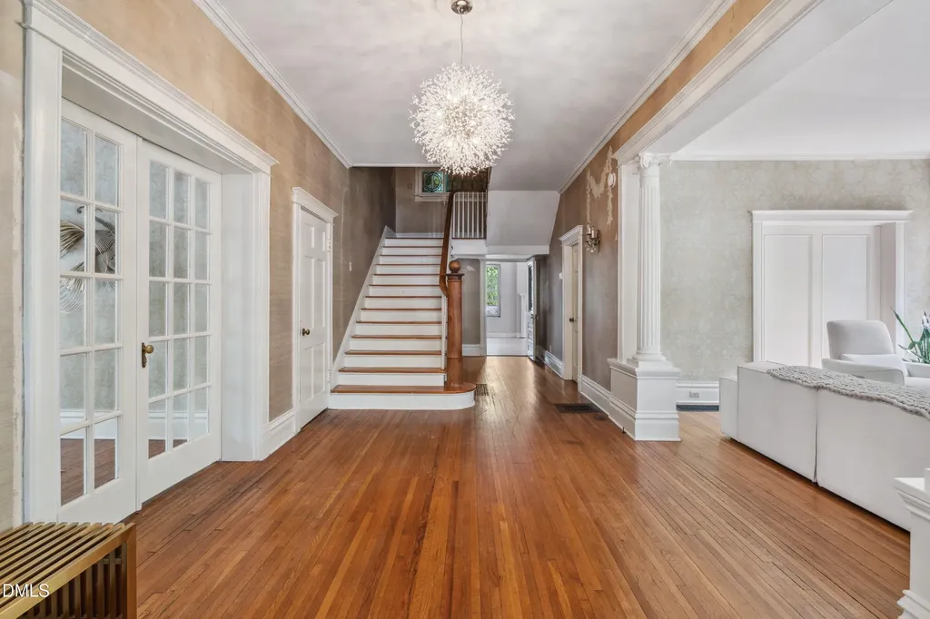 116 Hawthorne Road Raleigh NC 27605