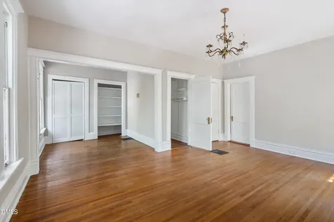 116 Hawthorne Road Raleigh NC 27605