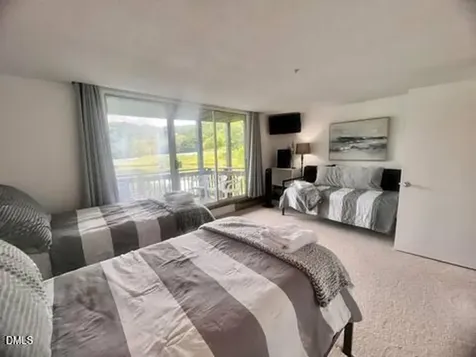 1040 Sugar Mountain Drive Sugar Mountain NC 28604