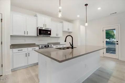 16 Leslie Court Middlesex NC 27557