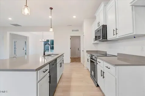 16 Leslie Court Middlesex NC 27557