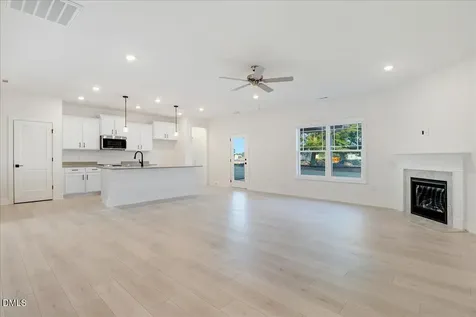 16 Leslie Court Middlesex NC 27557