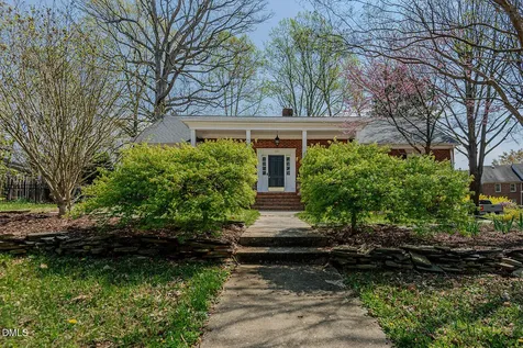 2822 Bedford Street Burlington NC 27215