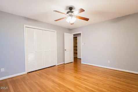 2822 Bedford Street Burlington NC 27215