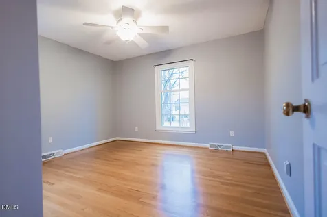 2822 Bedford Street Burlington NC 27215