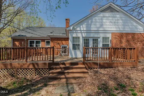 2822 Bedford Street Burlington NC 27215