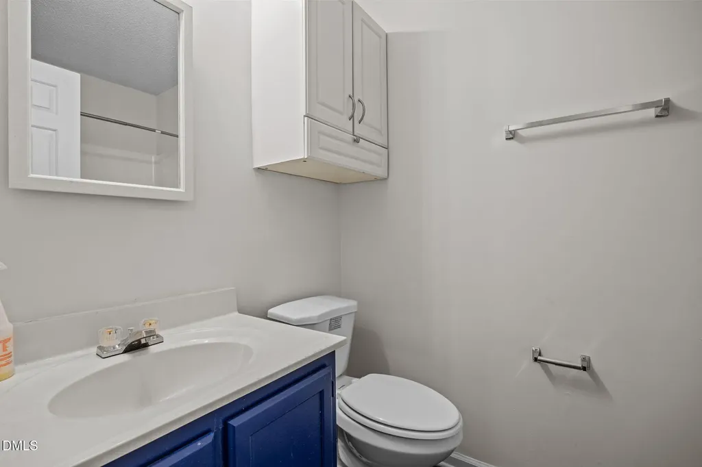 1321-302 Park Glen Drive Raleigh NC 27610