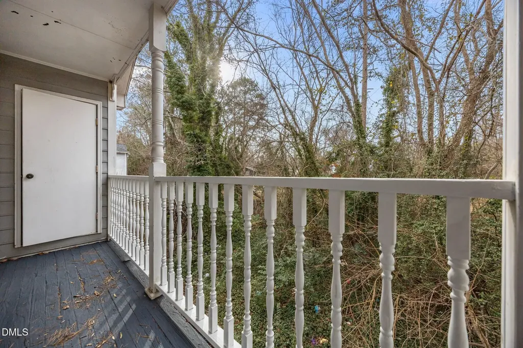 1321-302 Park Glen Drive Raleigh NC 27610