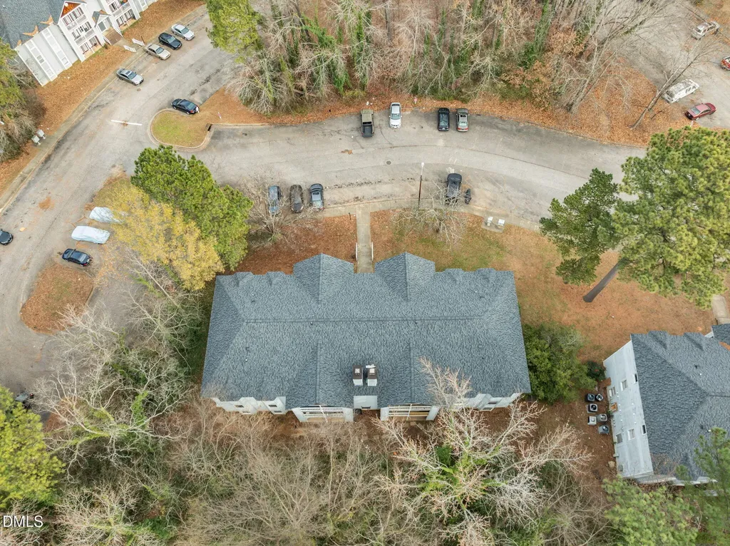 1321-302 Park Glen Drive Raleigh NC 27610