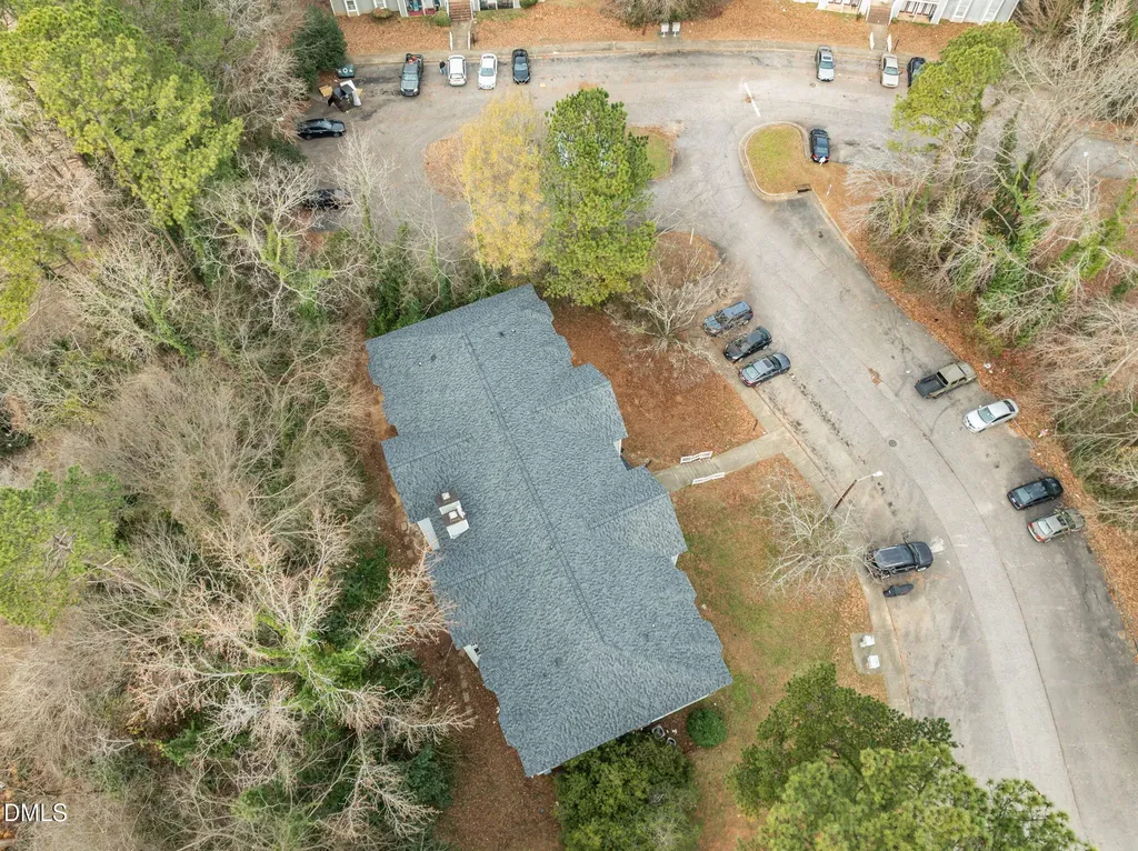 1321-302 Park Glen Drive Raleigh NC 27610