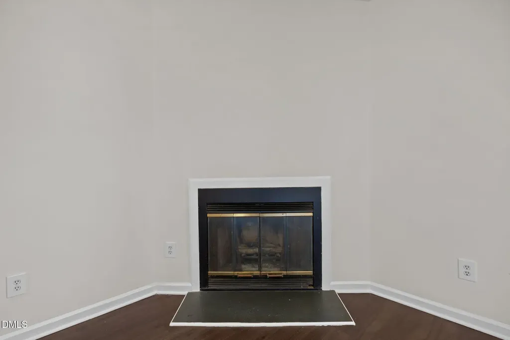 1321-302 Park Glen Drive Raleigh NC 27610