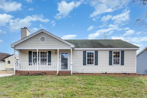 2108 Carthage Circle Raleigh NC 27604