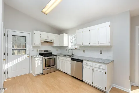 2108 Carthage Circle Raleigh NC 27604