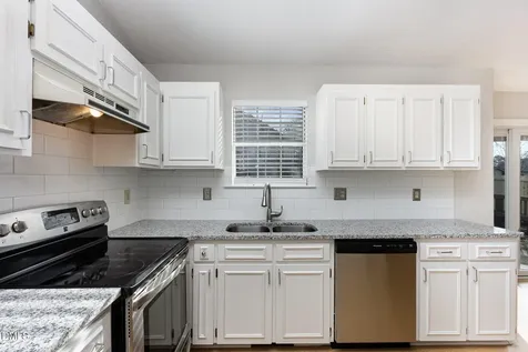 2108 Carthage Circle Raleigh NC 27604
