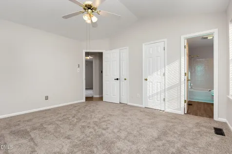 2108 Carthage Circle Raleigh NC 27604