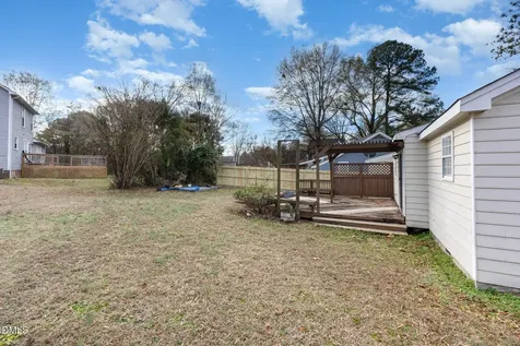 2108 Carthage Circle Raleigh NC 27604