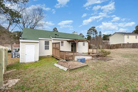 2108 Carthage Circle Raleigh NC 27604
