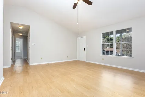 2108 Carthage Circle Raleigh NC 27604