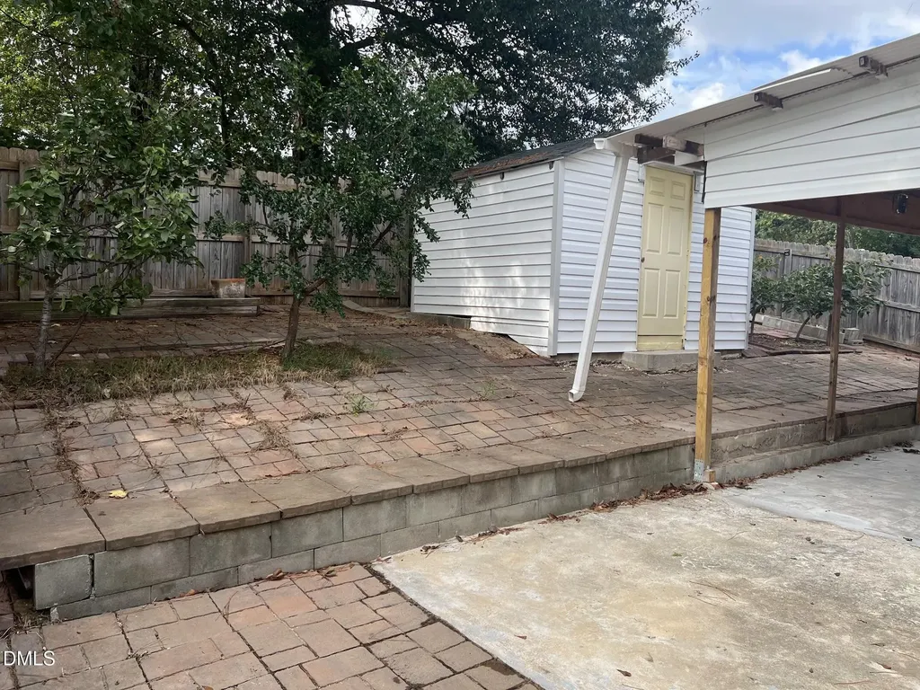 2920 Roundleaf Court Raleigh NC 27604