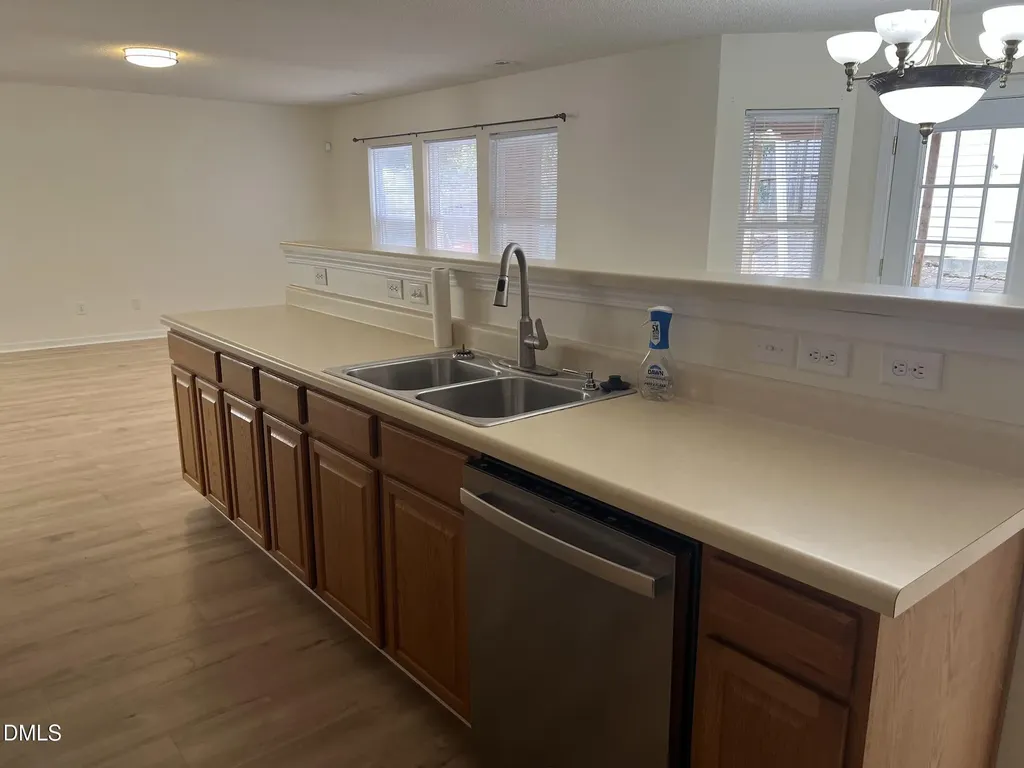 2920 Roundleaf Court Raleigh NC 27604