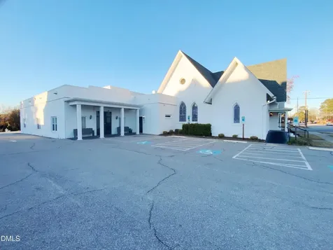 401 W Cumberland Dunn NC 28334
