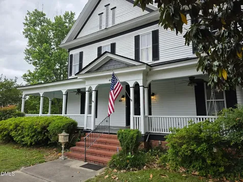401 N Main Street Louisburg NC 27549