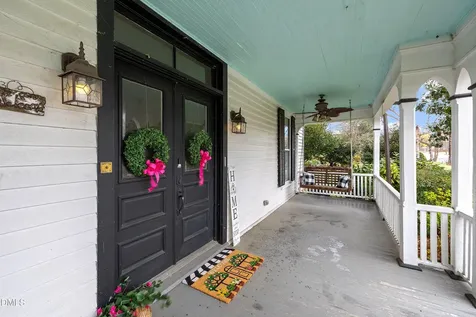 401 N Main Street Louisburg NC 27549