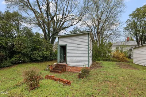 401 N Main Street Louisburg NC 27549