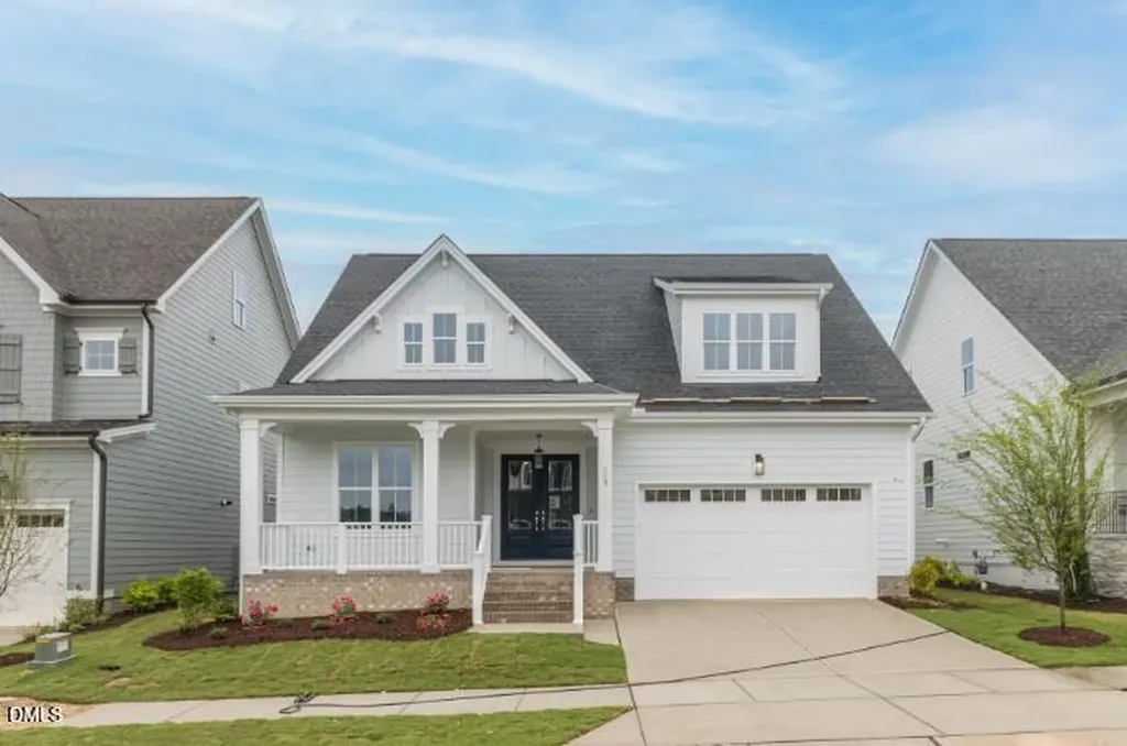 743 W Holly Springs Road Holly Springs NC 27540