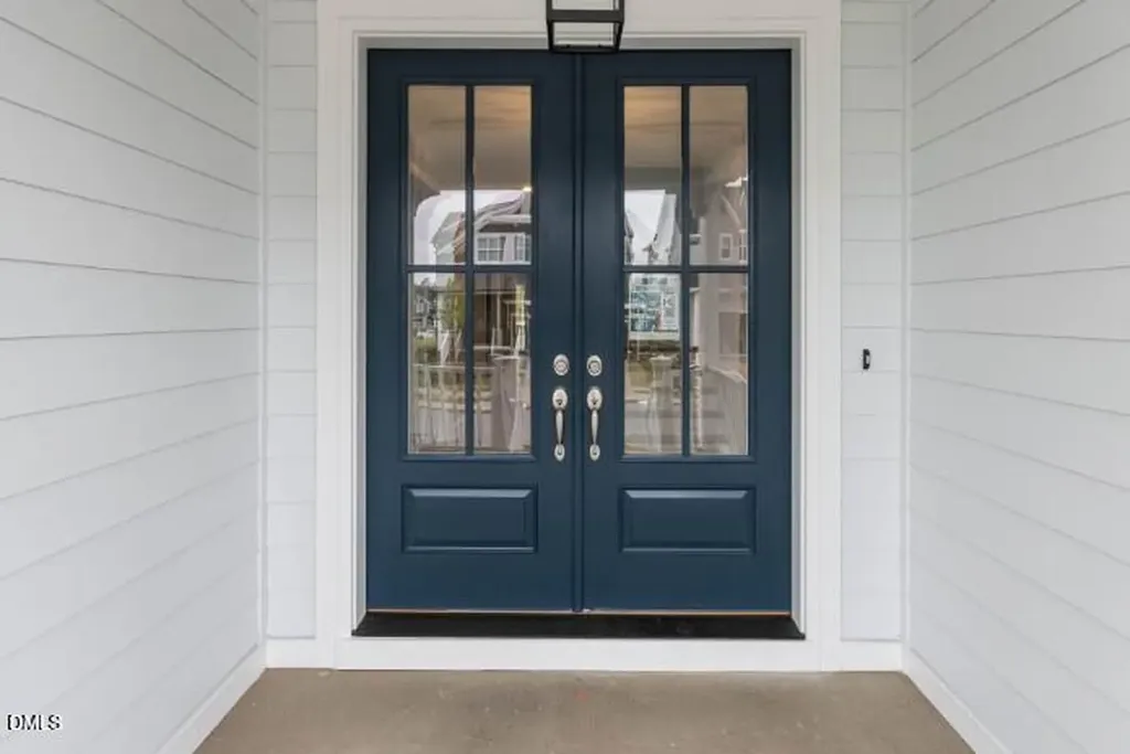 743 W Holly Springs Road Holly Springs NC 27540