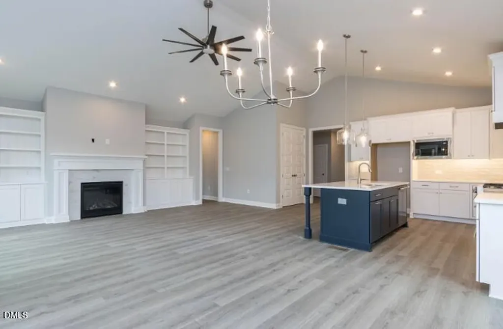 743 W Holly Springs Road Holly Springs NC 27540