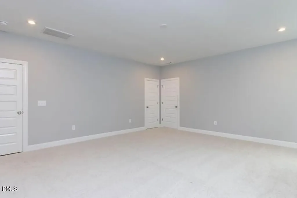 743 W Holly Springs Road Holly Springs NC 27540
