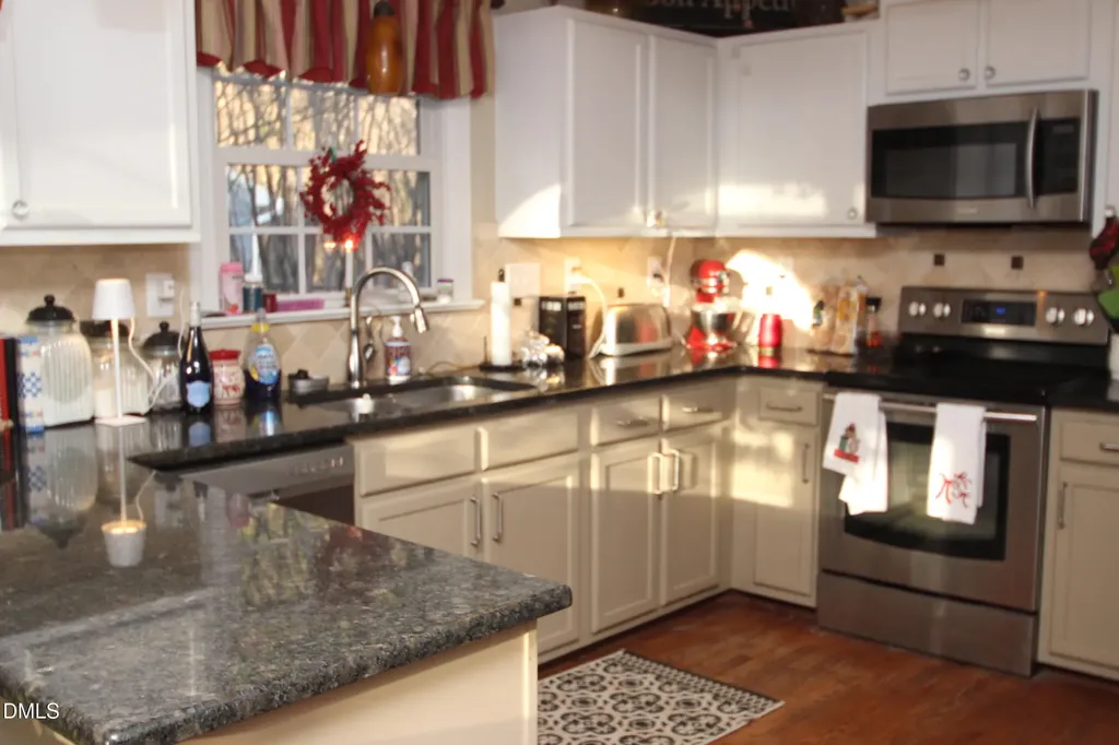 1219 Cranebridge Place Chapel Hill NC 27517