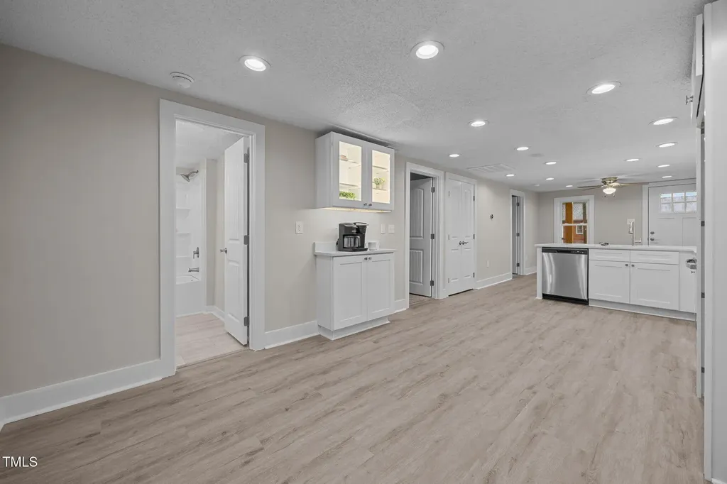 807 N Wilson Avenue Dunn NC 28334