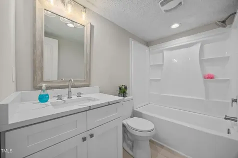 807 N Wilson Avenue Dunn NC 28334