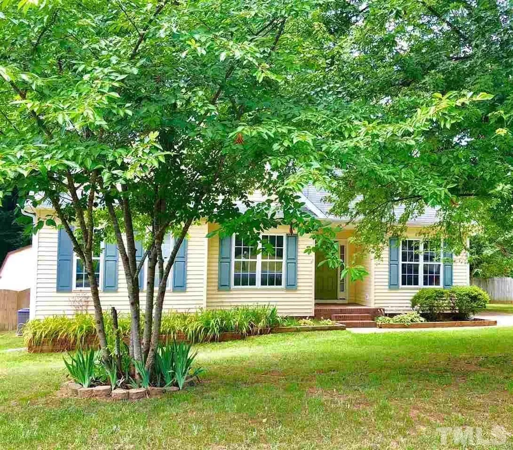 2825 Glastonbury Road Apex NC 27539