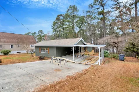 950 Cedar Cove Road Henderson NC 27537