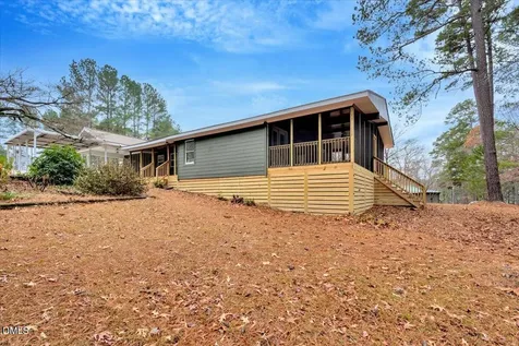 950 Cedar Cove Road Henderson NC 27537