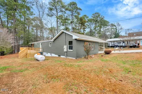950 Cedar Cove Road Henderson NC 27537