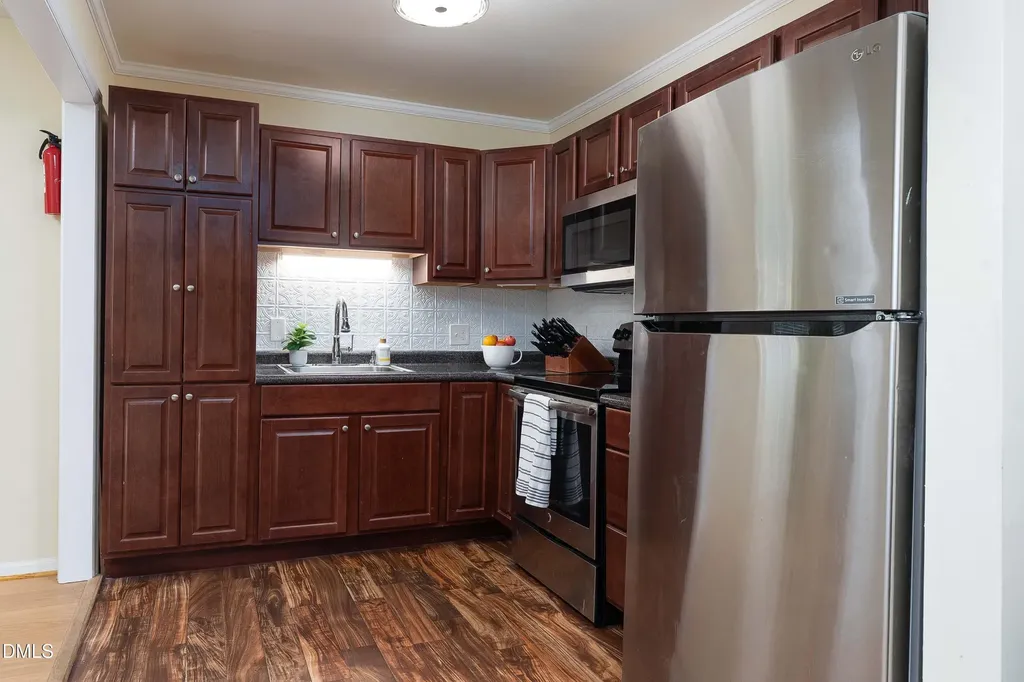 2305 Dandridge Drive Raleigh NC 27610