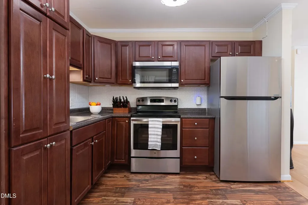 2305 Dandridge Drive Raleigh NC 27610