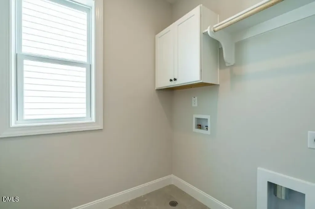 737 W Holly Springs Road Holly Springs NC 27540