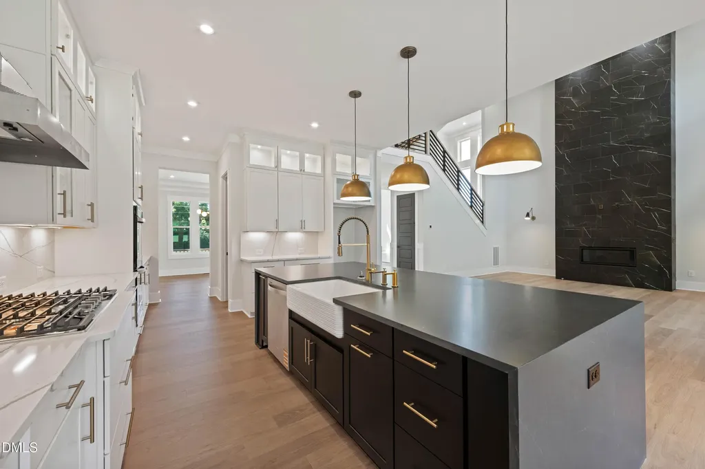533 Bear Tree Creek Chapel Hill NC 27517